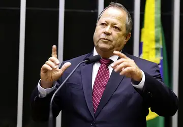 Defesa de Chiquinho Brazão questiona STF e apela à CCJ para tentar revogar prisão 